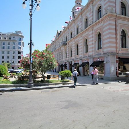 Hotel Loft Тбилиси Екстериор снимка
